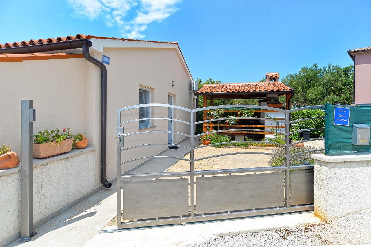 House Peroj 2195 Βίλα Εξωτερικό φωτογραφία